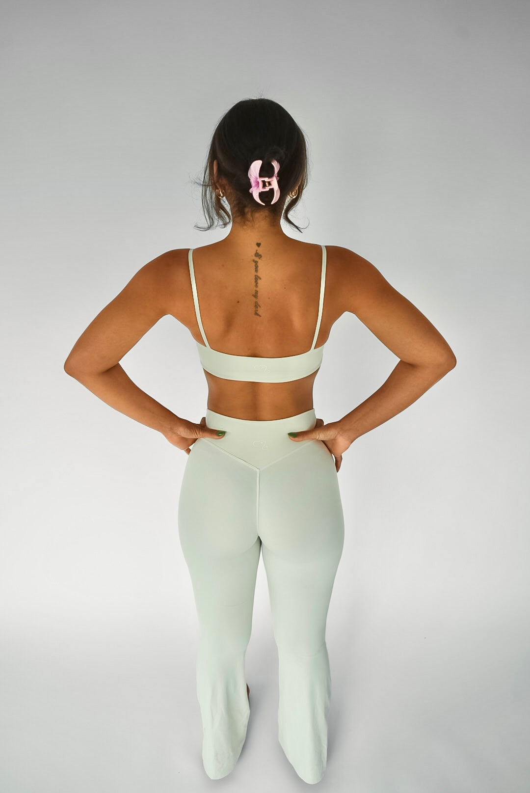 V VANILLA TOP