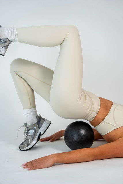 Aura Muse Leggins Soft Sand