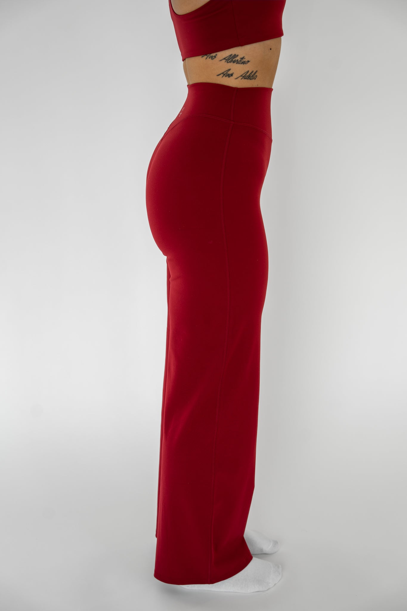 Flow Flare Leggings | Cherry