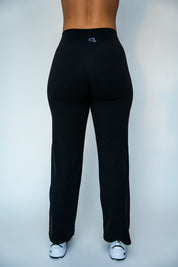 Flow Flare Leggings | Black
