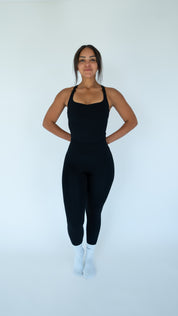 Form Tank Top Black